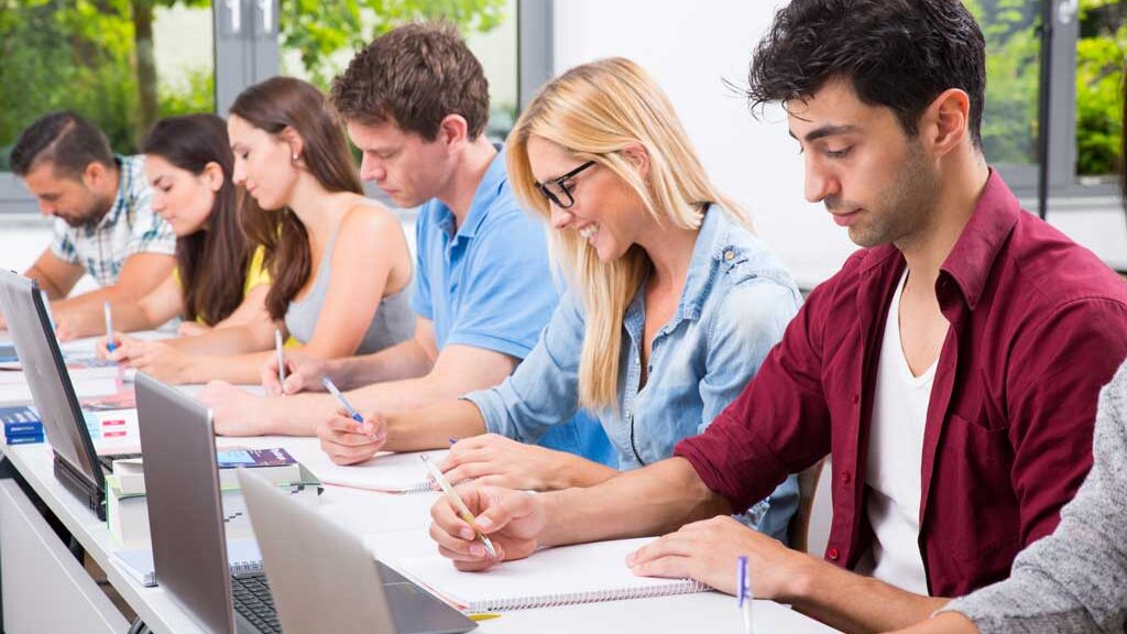 Studentengruppen Menschen Uni Schler