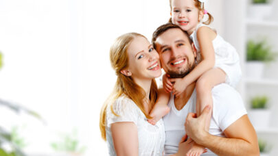 fröhliche Familie, Vater, Mutter, Tochter